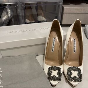 Manolo Blahnik White Hangisi Satin Jewel Buckle Pumps Size36